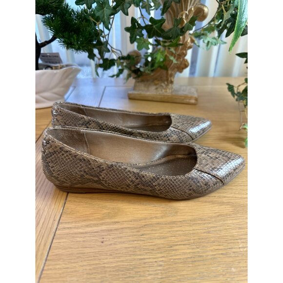 Life Stride 8M Stylist Business Casual Snake-Print Pointed-Toe Ballet Flats - Picture 4 of 8